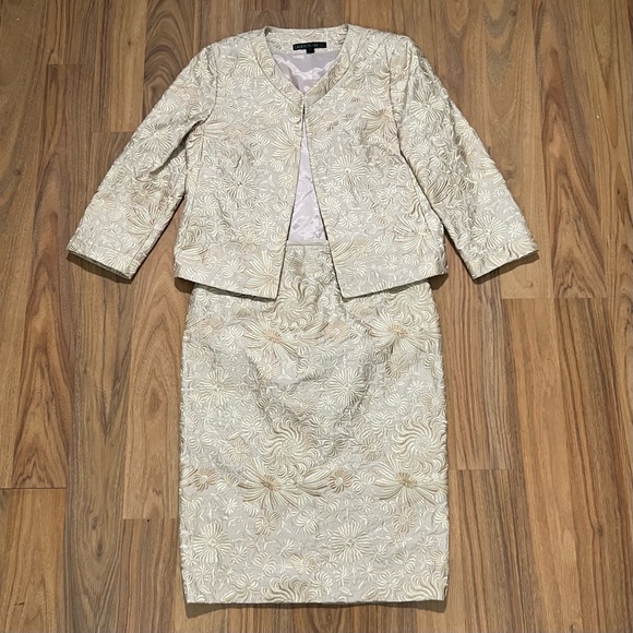 Lafayette 148 NY Floral Jacquard Set Jacket & Pencil Skirt Womens 4